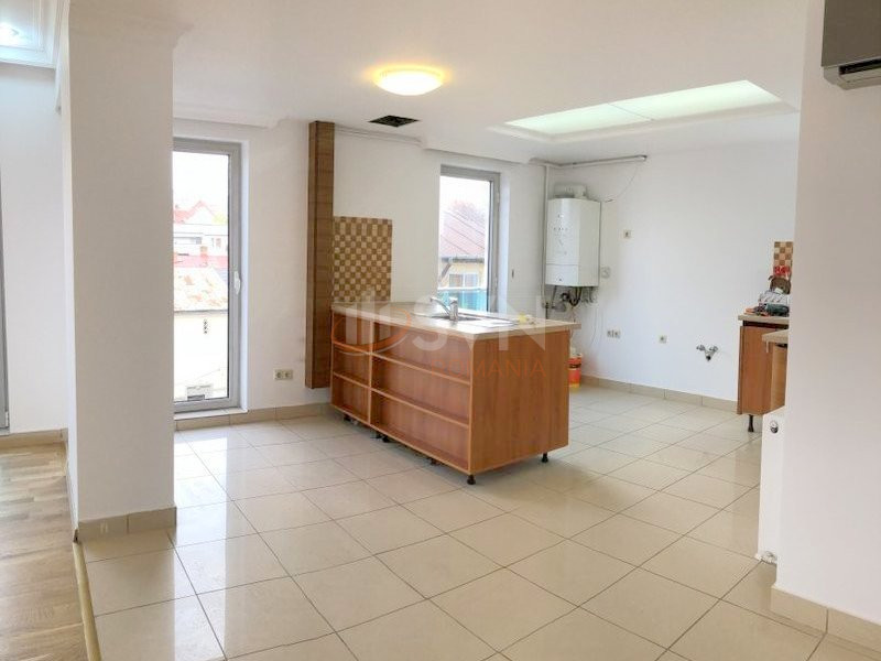 Apartament, 4 camere Bucuresti/Unirii (s4)
