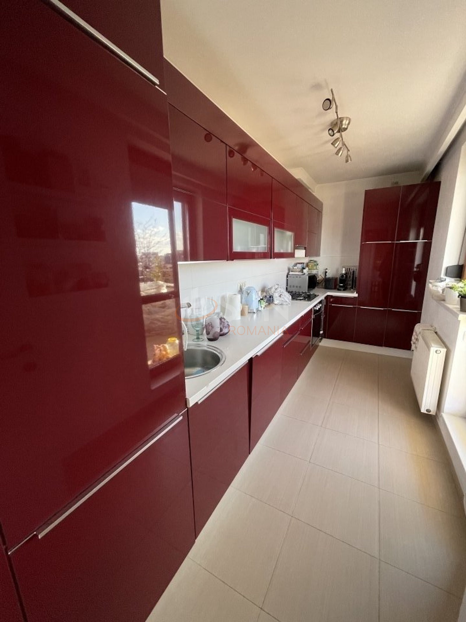Apartament, 4 camere Bucuresti/Sisesti