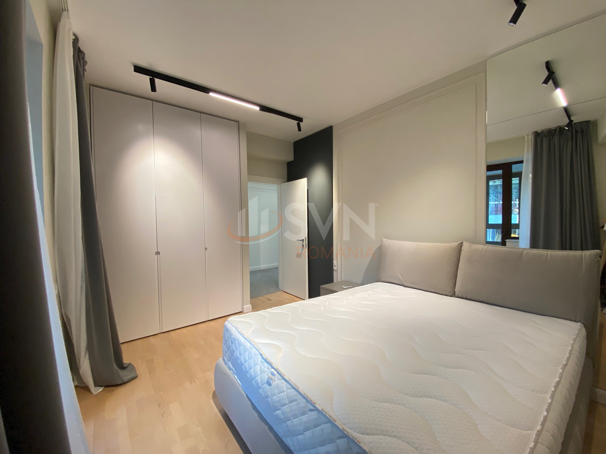 Apartament, 4 camere Bucuresti/Herastrau