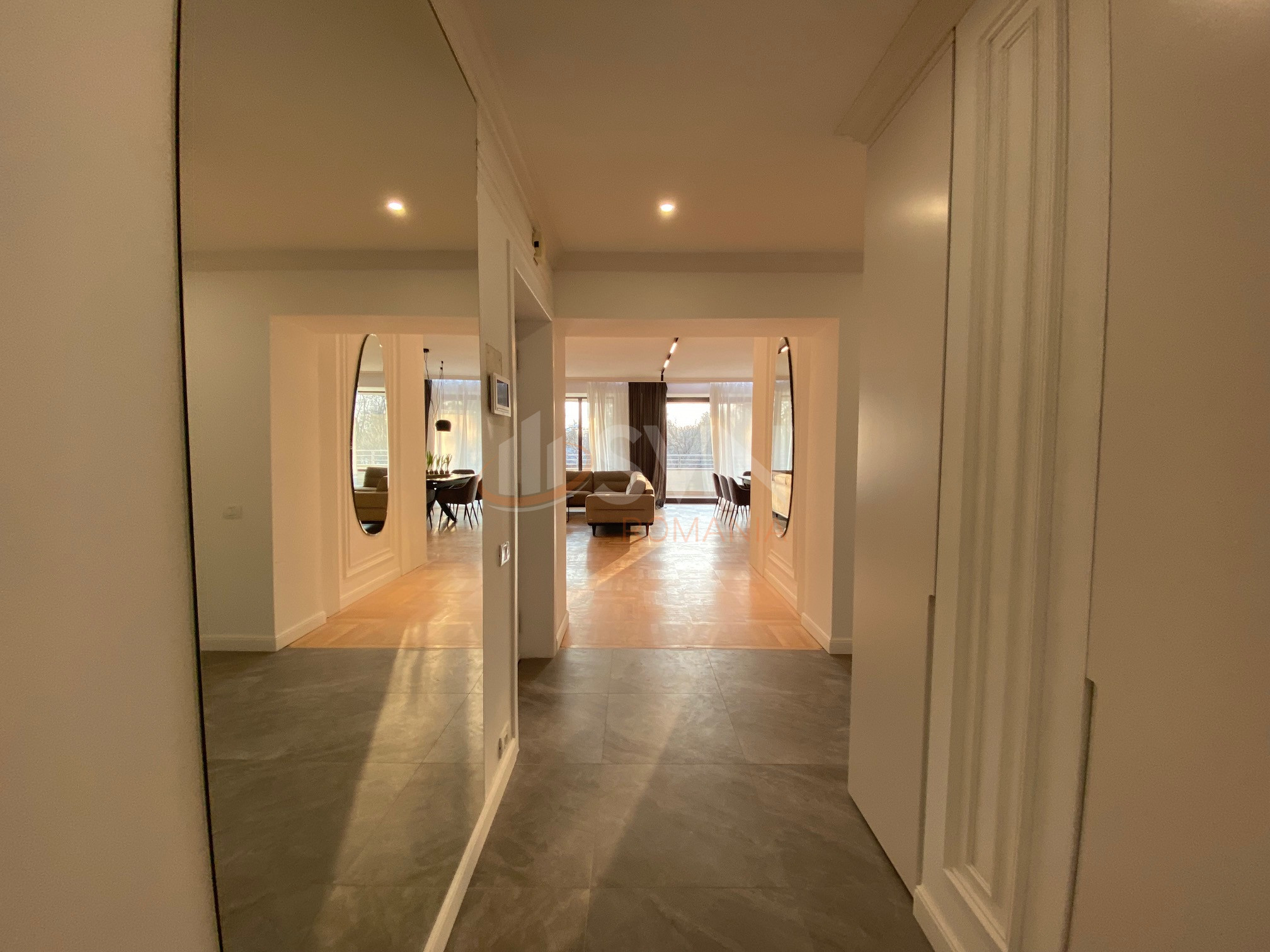 Apartament, 4 camere Bucuresti/Herastrau