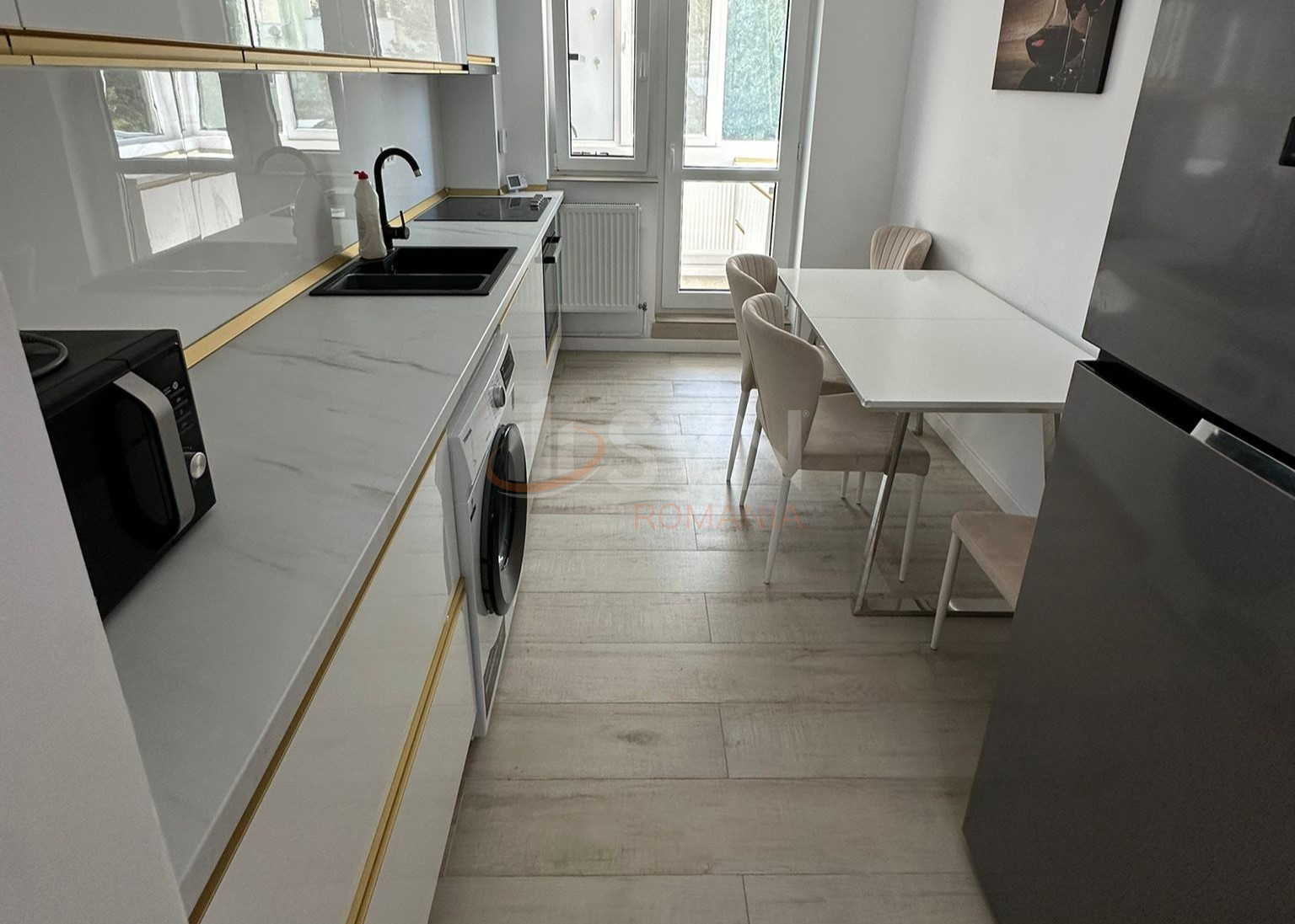 Apartament, 4 camere Bucuresti/Colentina