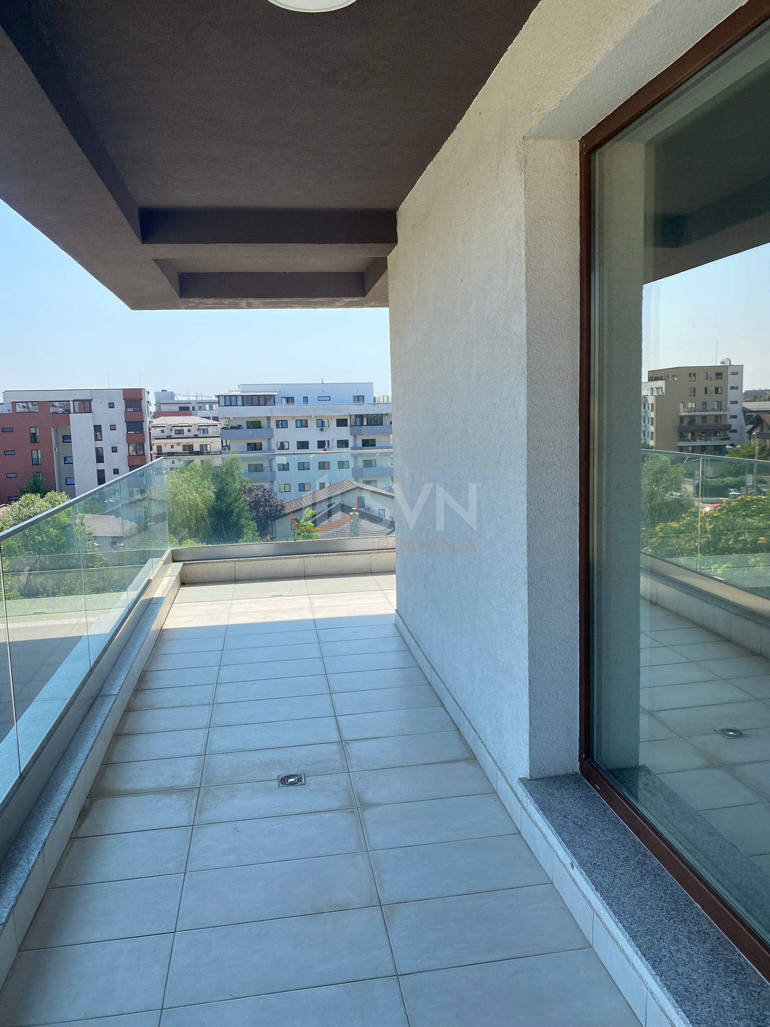 Apartament, 4 camere Bucuresti/Sisesti