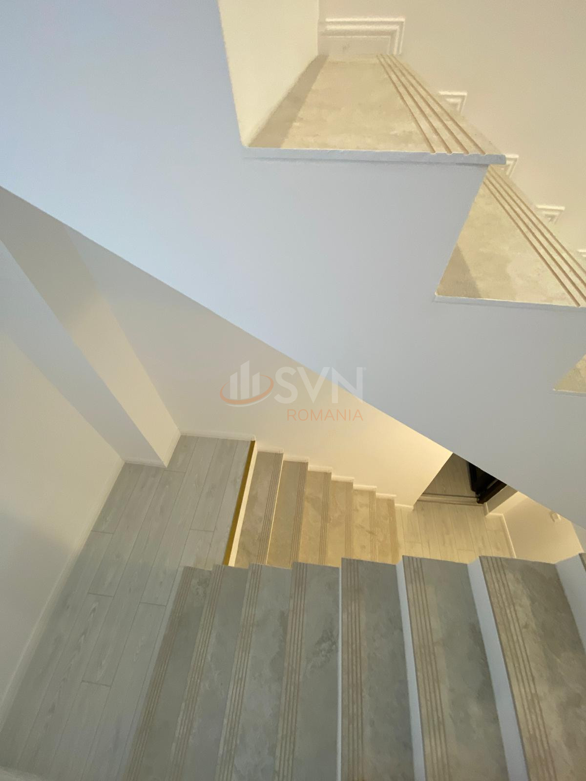 Apartament, 4 camere Bucuresti/Crangasi