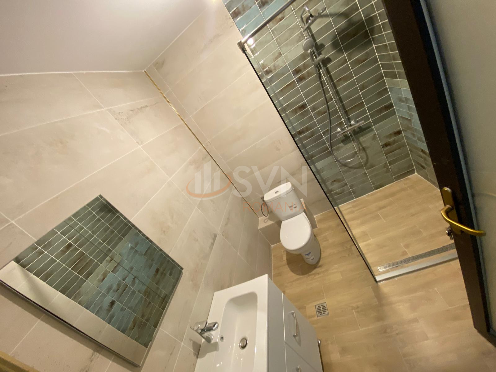 Apartament, 4 camere Bucuresti/Crangasi