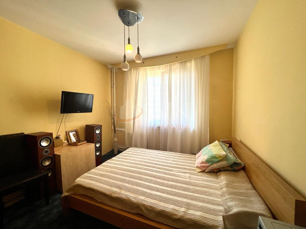 Apartament, 4 camere Bucuresti/Militari