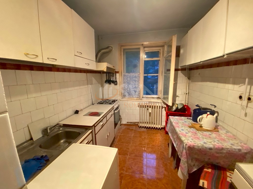 Apartament, 4 camere Bucuresti/Militari