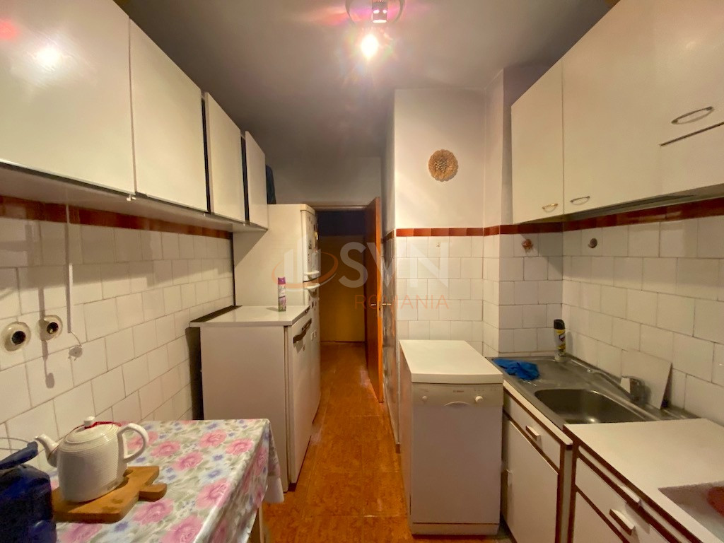Apartament, 4 camere Bucuresti/Militari