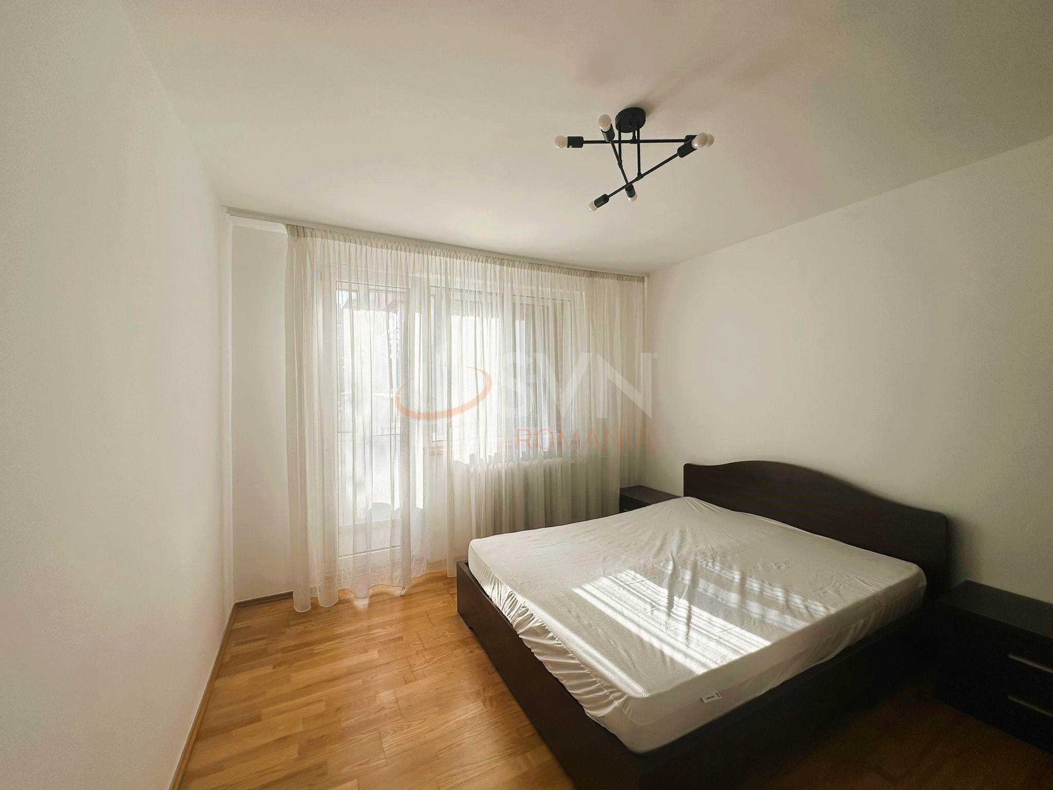 Apartament, 4 camere Bucuresti/Baneasa