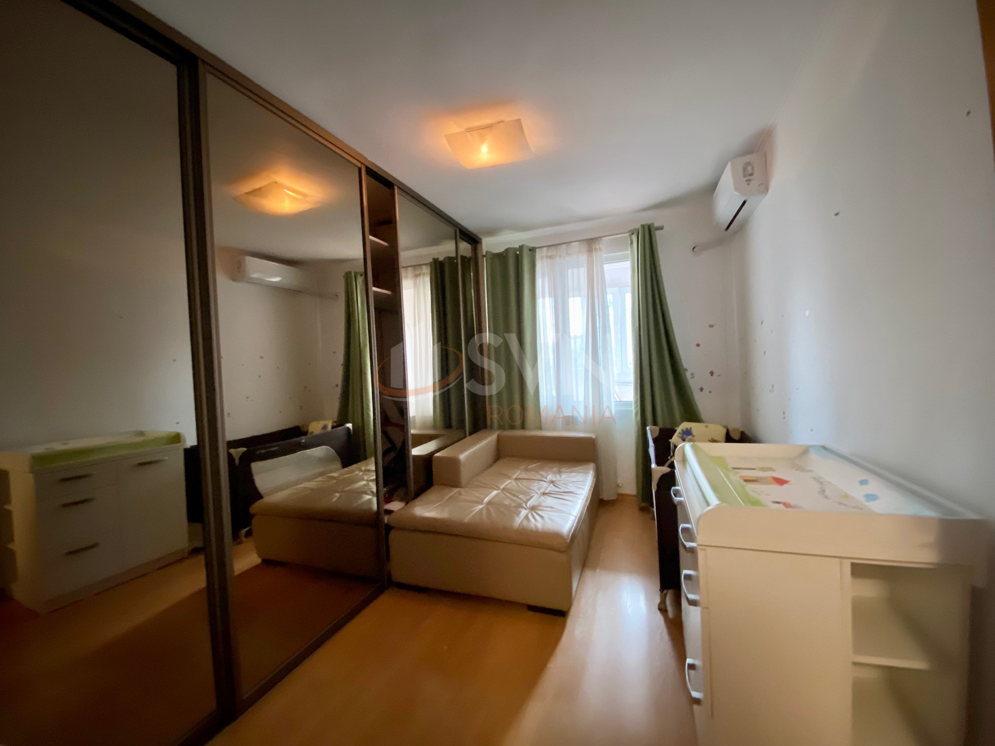 Apartament, 4 camere Bucuresti/Lacul Tei