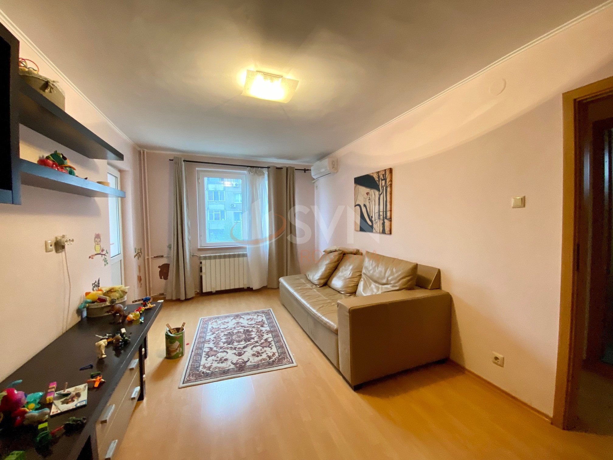 Apartament, 4 camere Bucuresti/Lacul Tei