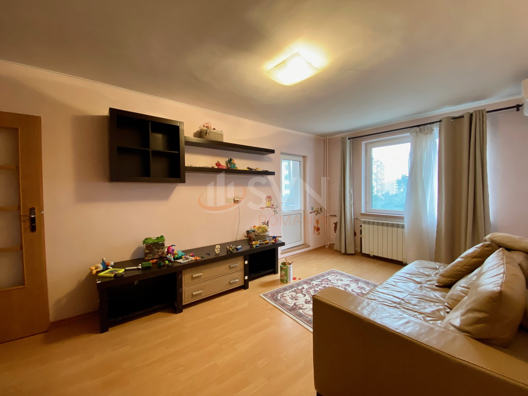 Apartament, 4 camere Bucuresti/Lacul Tei