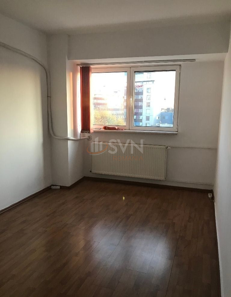Apartament, 4 camere Bucuresti/Piata Victoriei