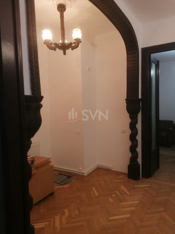 Apartament, 4 camere Bucuresti/Calea Victoriei