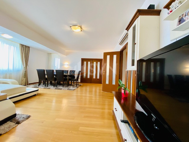 Apartament, 4 camere Bucuresti/Muncii