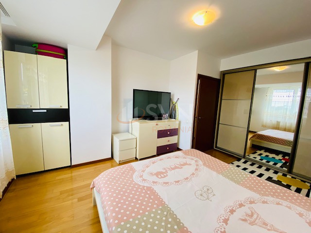 Apartament, 4 camere Bucuresti/Muncii