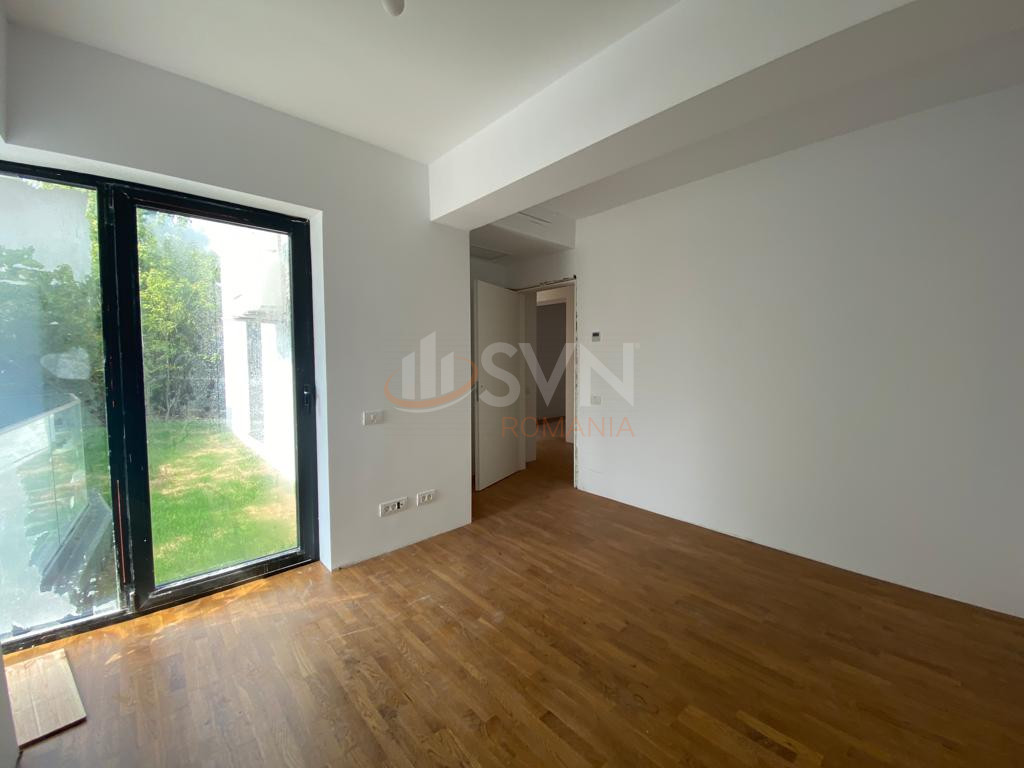 Apartament, 4 camere Bucuresti/Aviatiei
