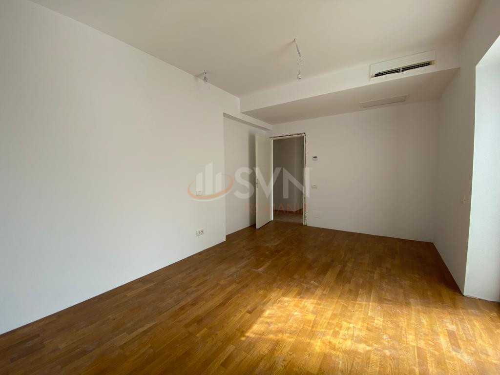Apartament, 4 camere Bucuresti/Aviatiei