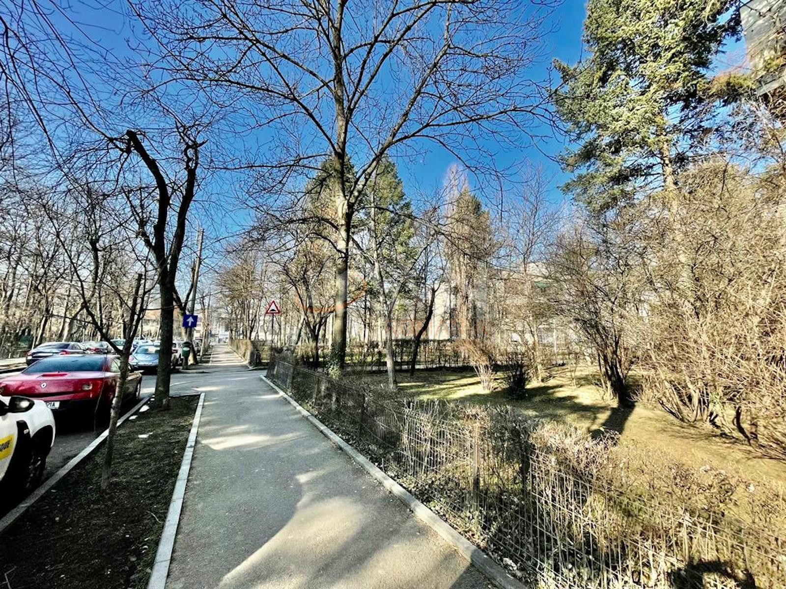 Apartament, 4 camere Bucuresti/Kiseleff