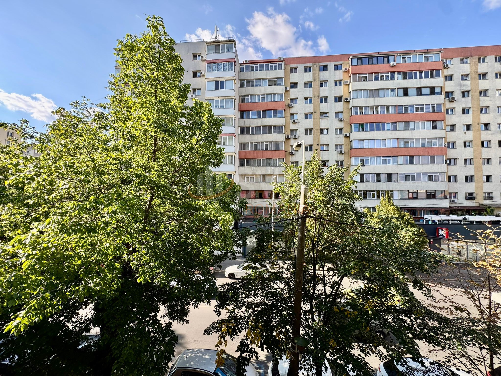 Apartament, 4 camere Bucuresti/Lacul Tei