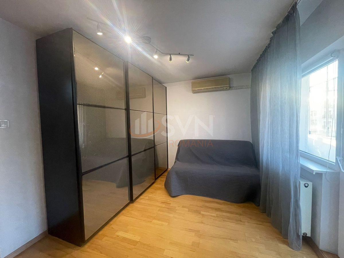 Apartament, 4 camere Bucuresti/Piata Unirii (s4)