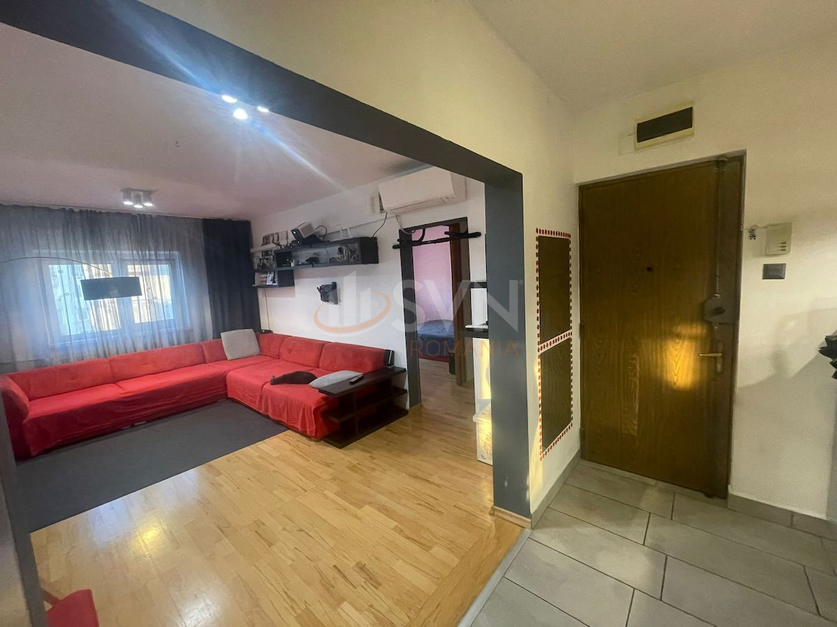 Apartament, 4 camere Bucuresti/Piata Unirii (s4)