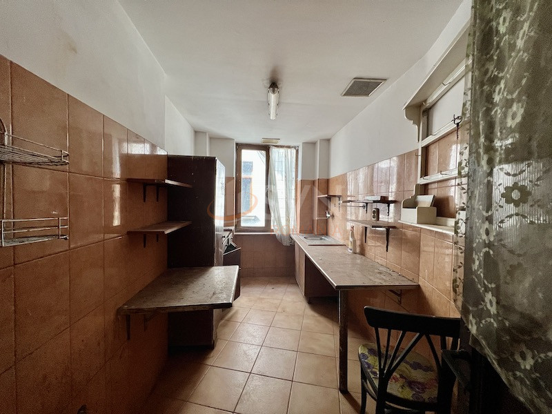 Apartament, 4 camere Bucuresti/Dacia