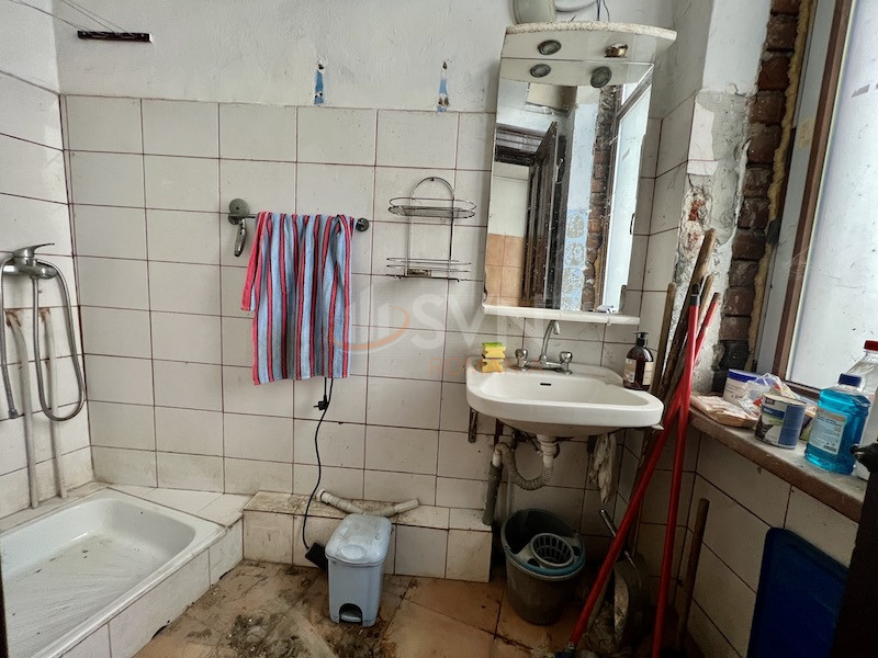 Apartament, 4 camere Bucuresti/Dacia