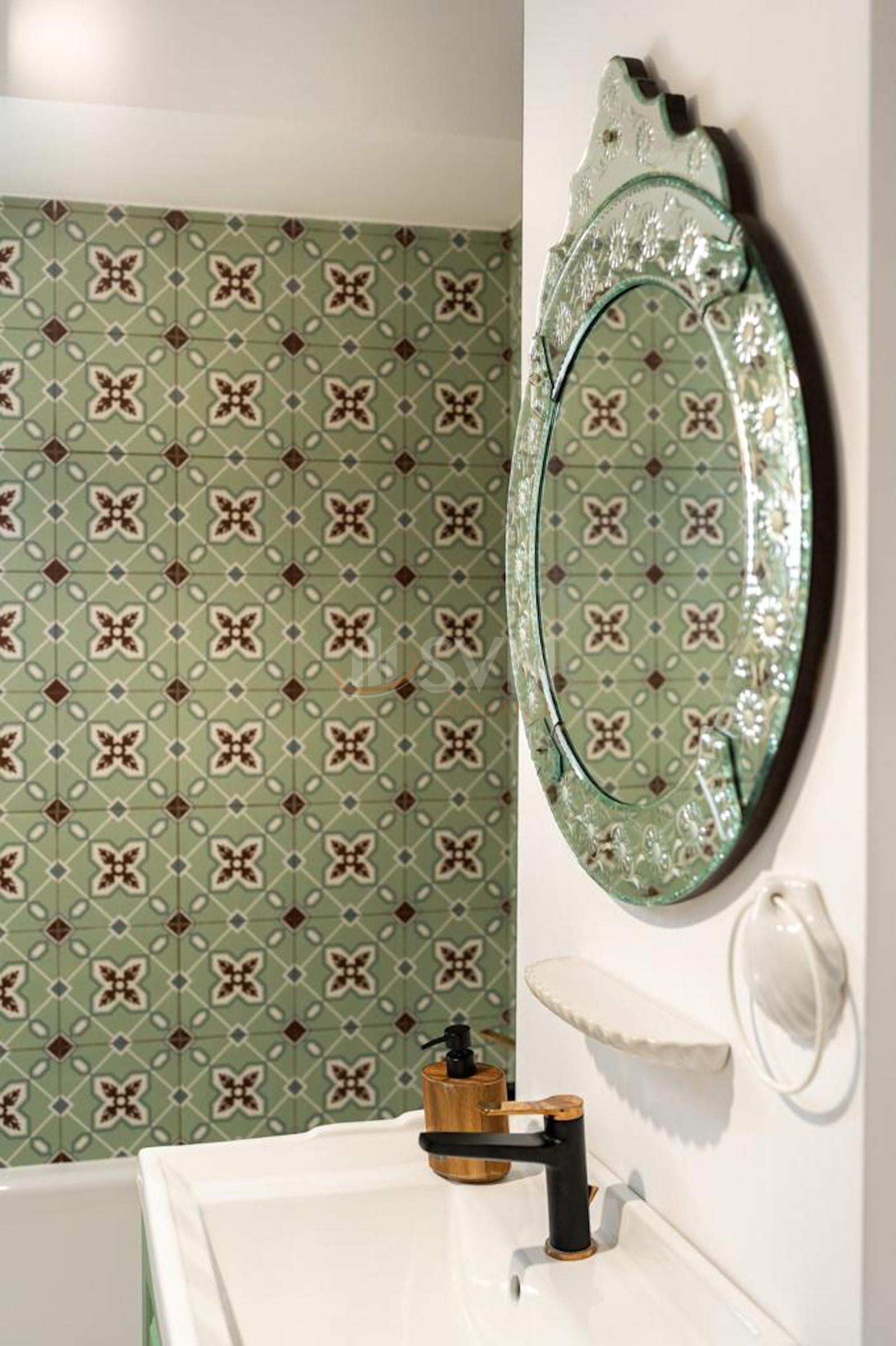 Apartament, 4 camere Bucuresti/1 Mai