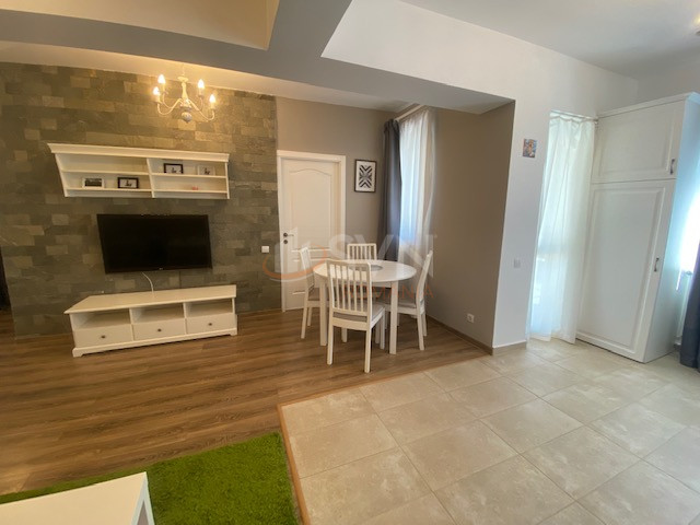 Apartament, 4 camere Bucuresti/Aviatiei