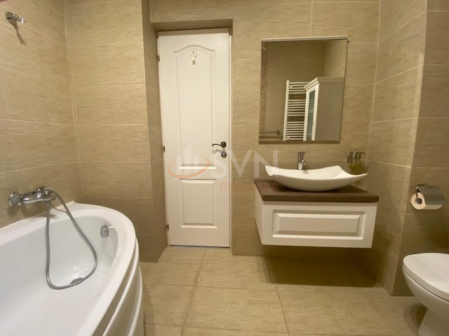 Apartament, 4 camere Bucuresti/Aviatiei