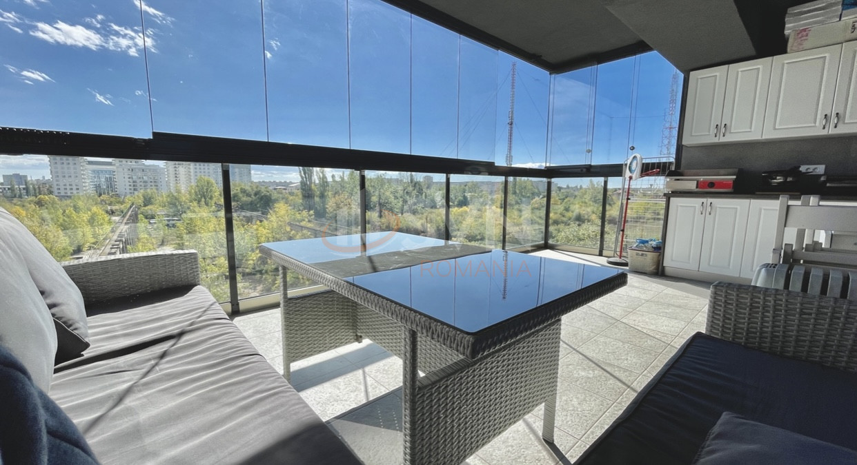 Apartament, 4 camere Bucuresti/Piata Presei Libere