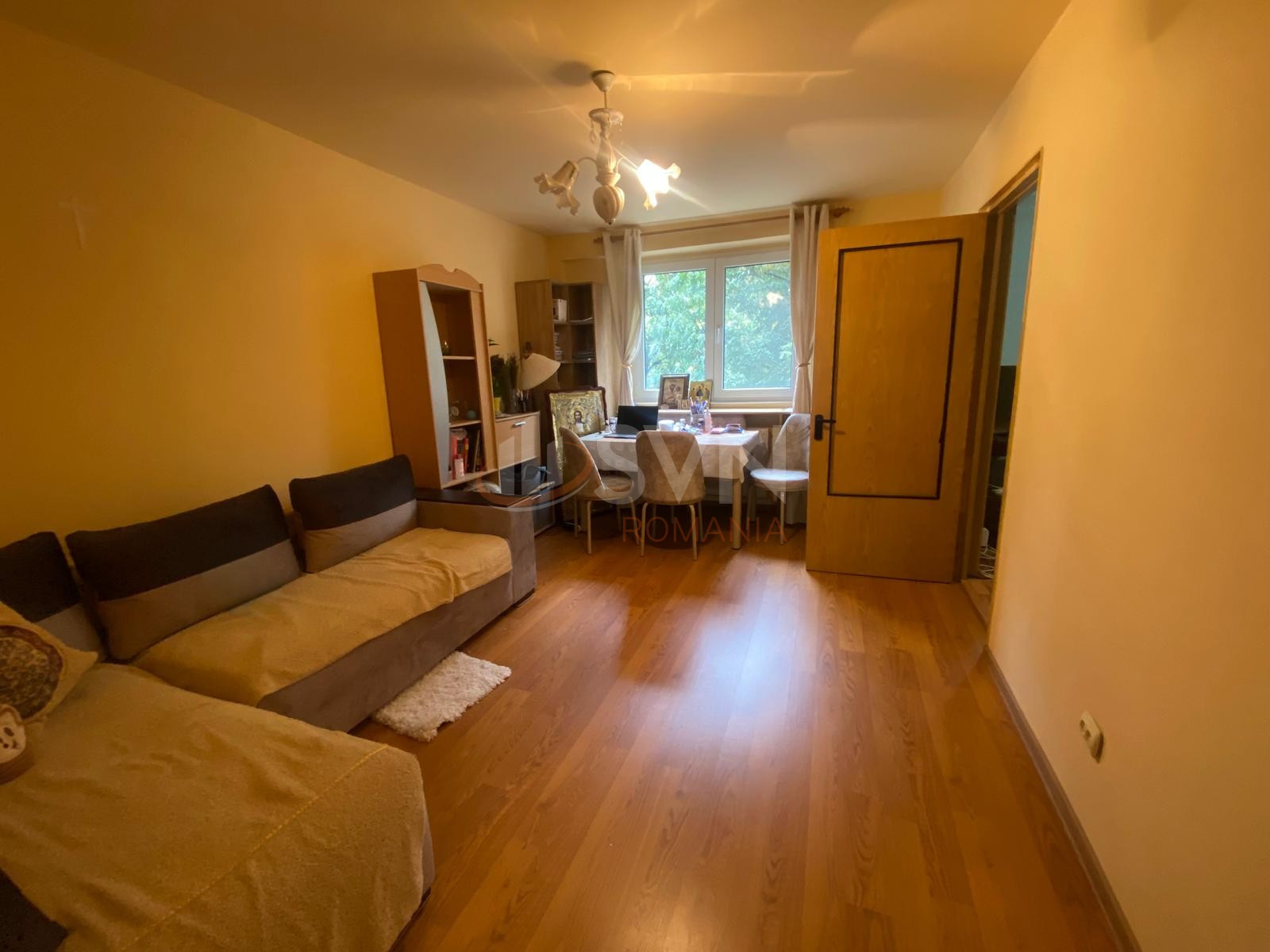 Apartament, 4 camere Bucuresti/Lacul Tei