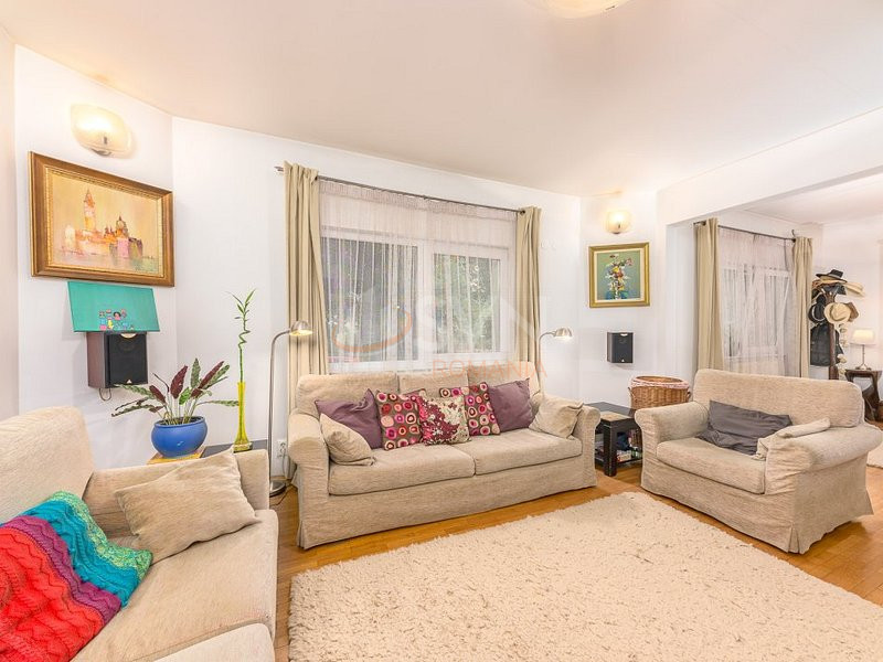 Apartament, 4 camere Bucuresti/Casin