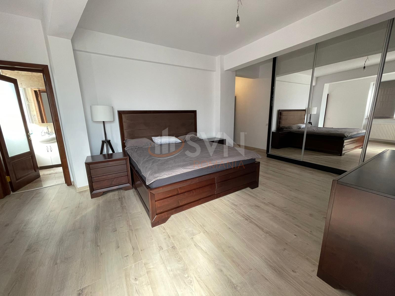 Apartament, 4 camere Bucuresti/Unirii (s5)