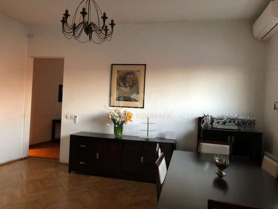 Apartament, 4 camere Bucuresti/Calea Calarasilor