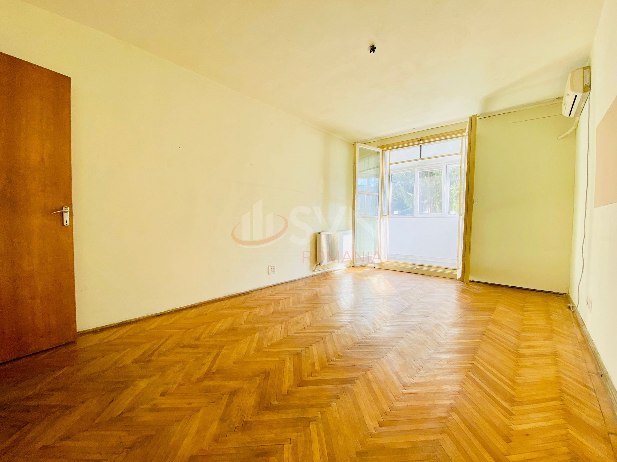 Apartament, 4 camere Bucuresti/Titan
