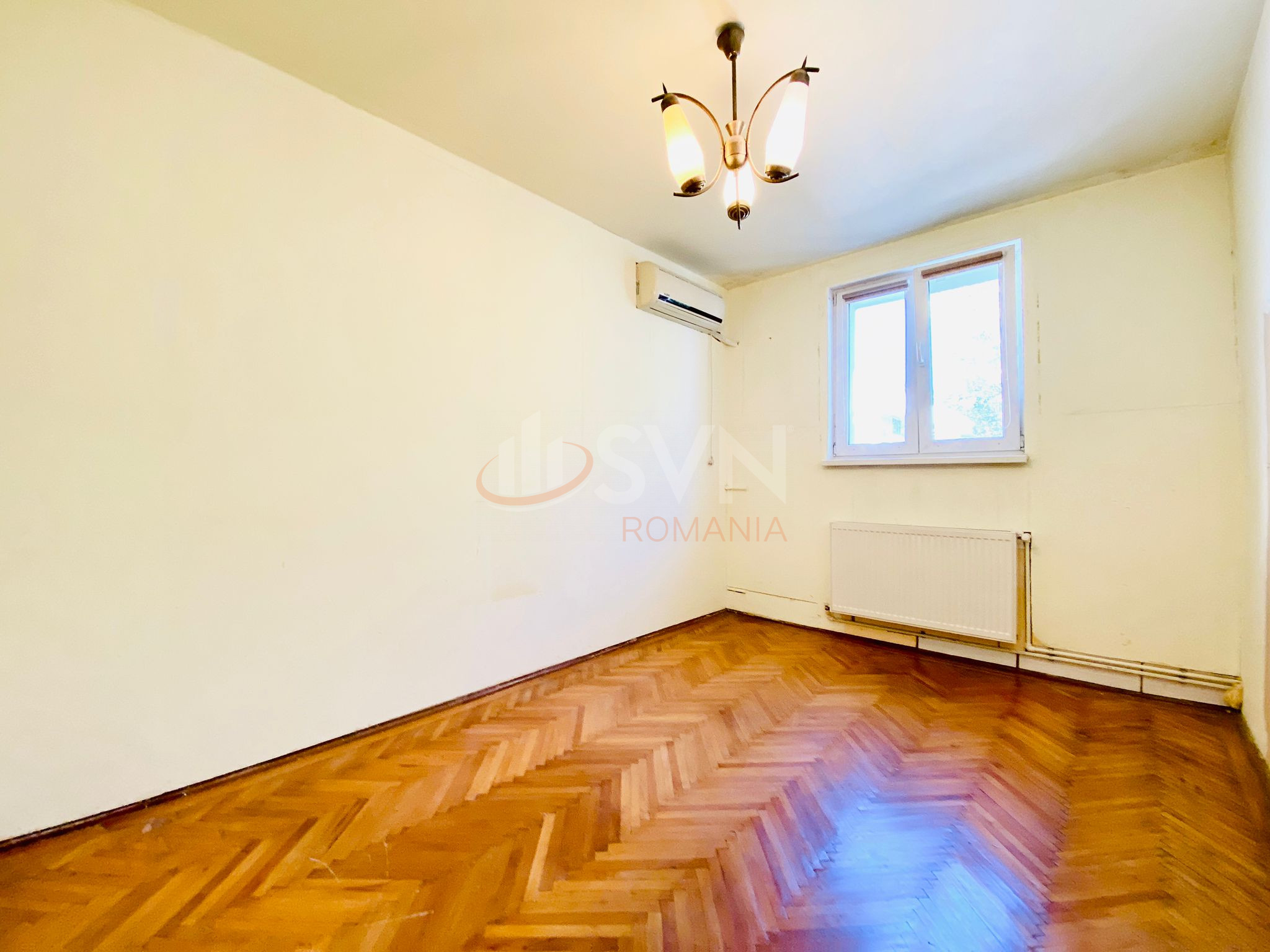 Apartament, 4 camere Bucuresti/Titan