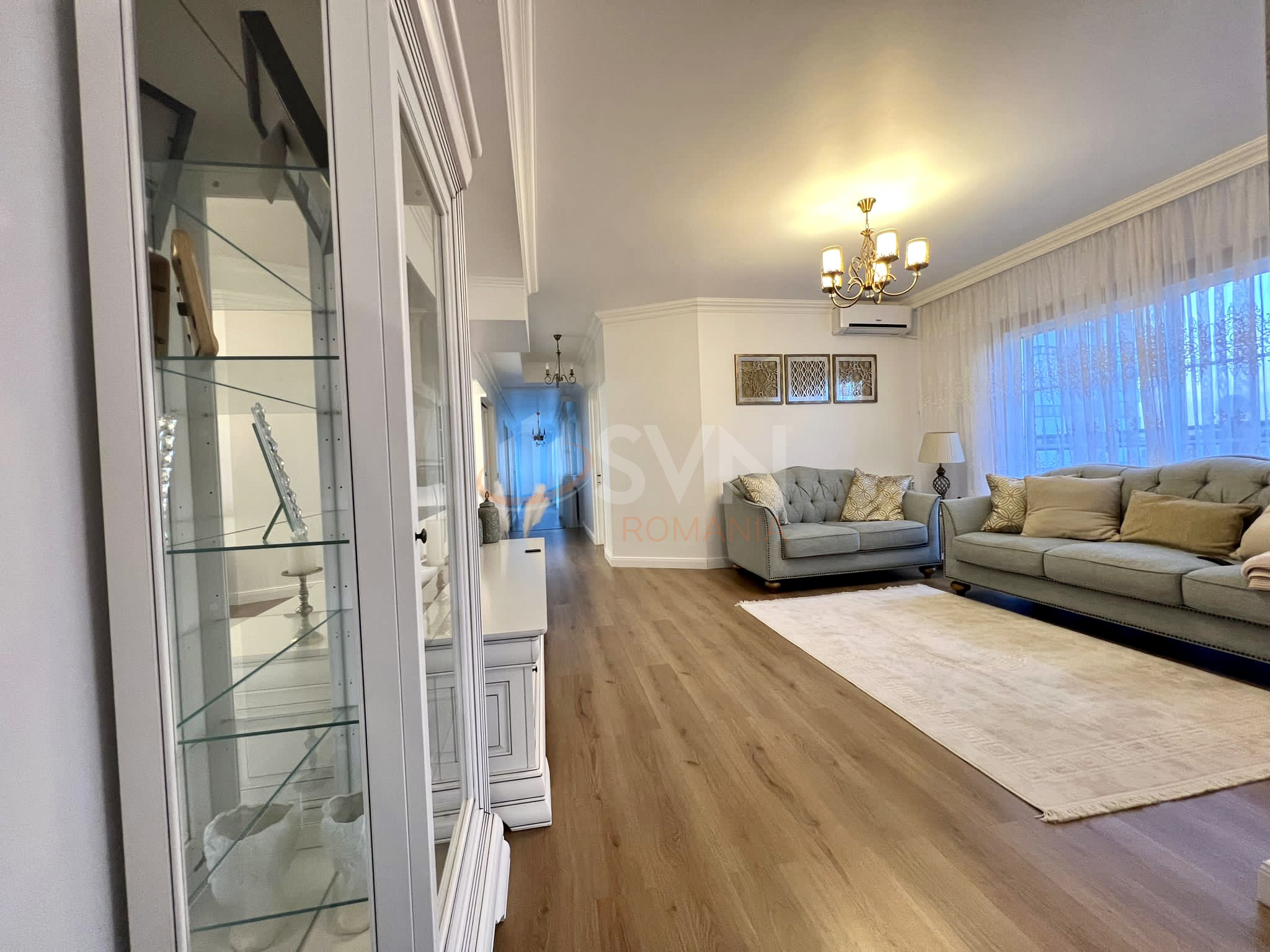 Apartament, 4 camere Bucuresti/Decebal