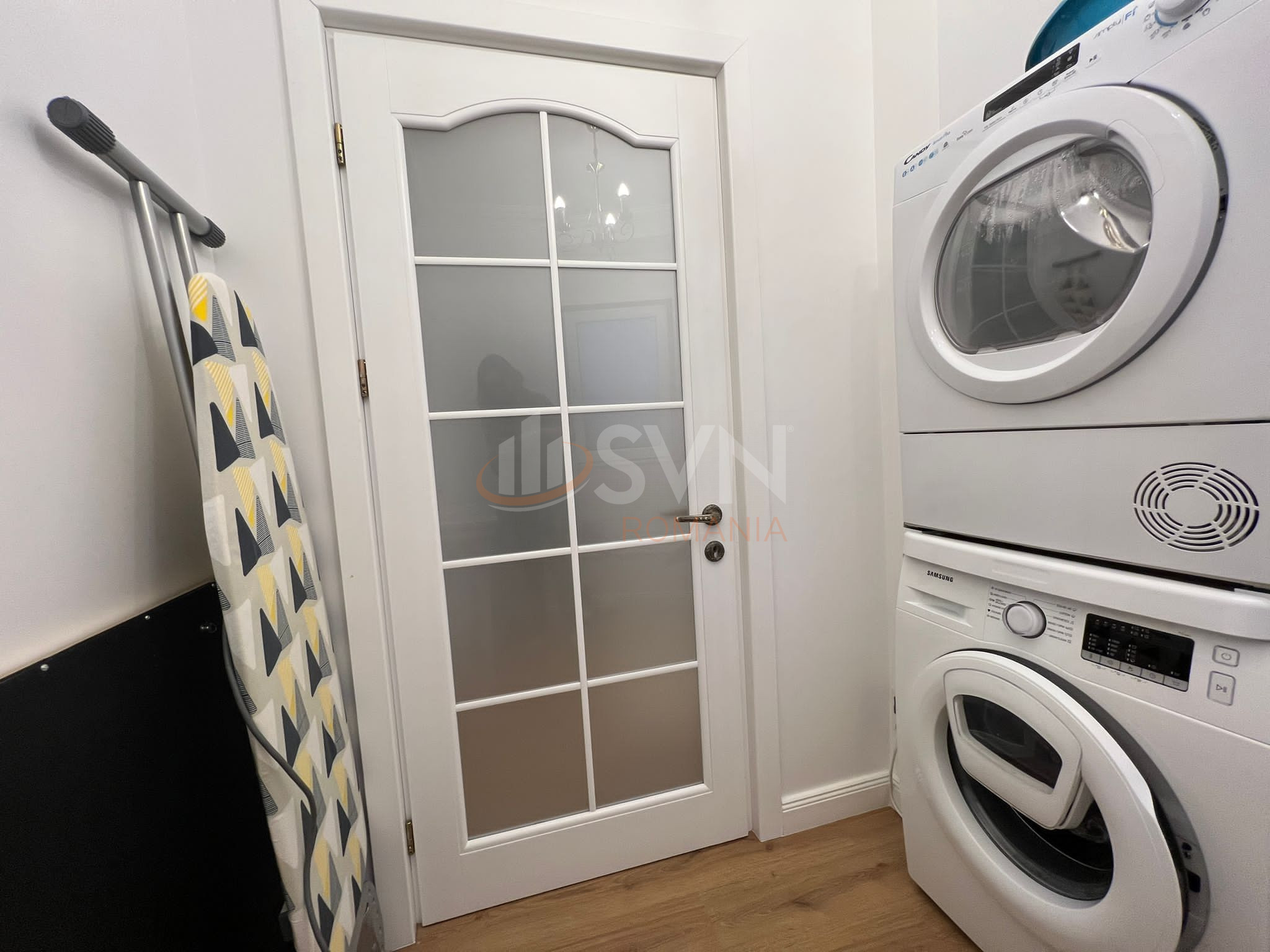 Apartament, 4 camere Bucuresti/Decebal