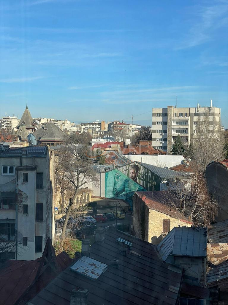 Apartament, 4 camere Bucuresti/Romana