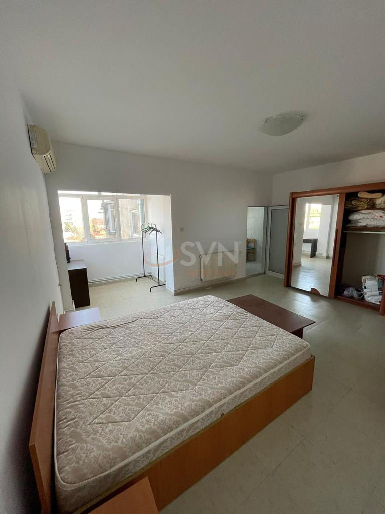 Apartament, 4 camere Bucuresti/Romana