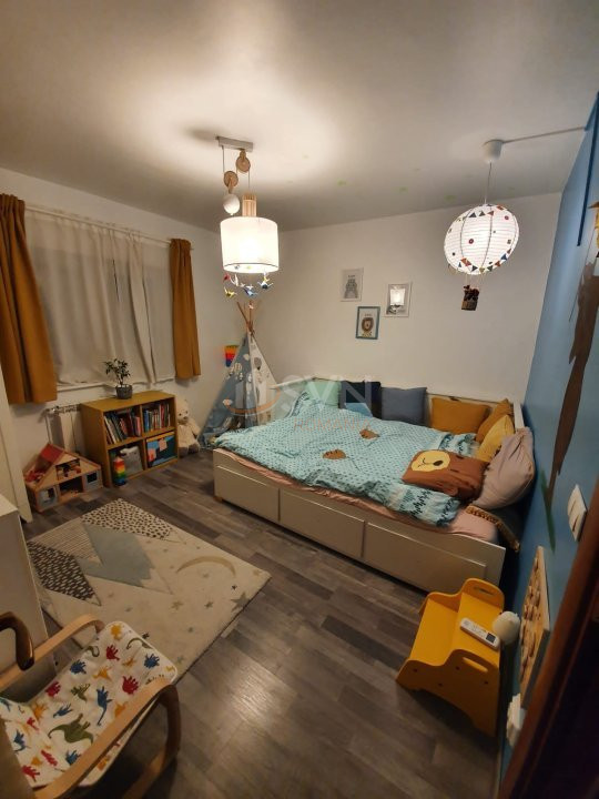 Apartament, 4 camere Bucuresti/Vitan