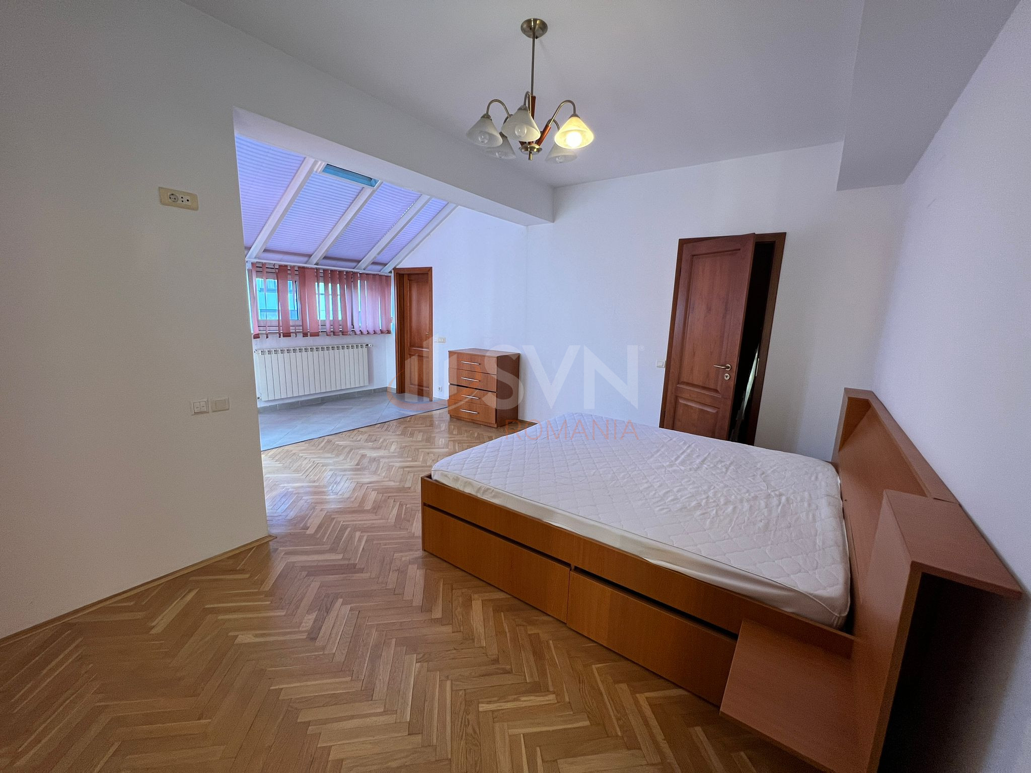 Apartament, 4 camere Bucuresti/Herastrau