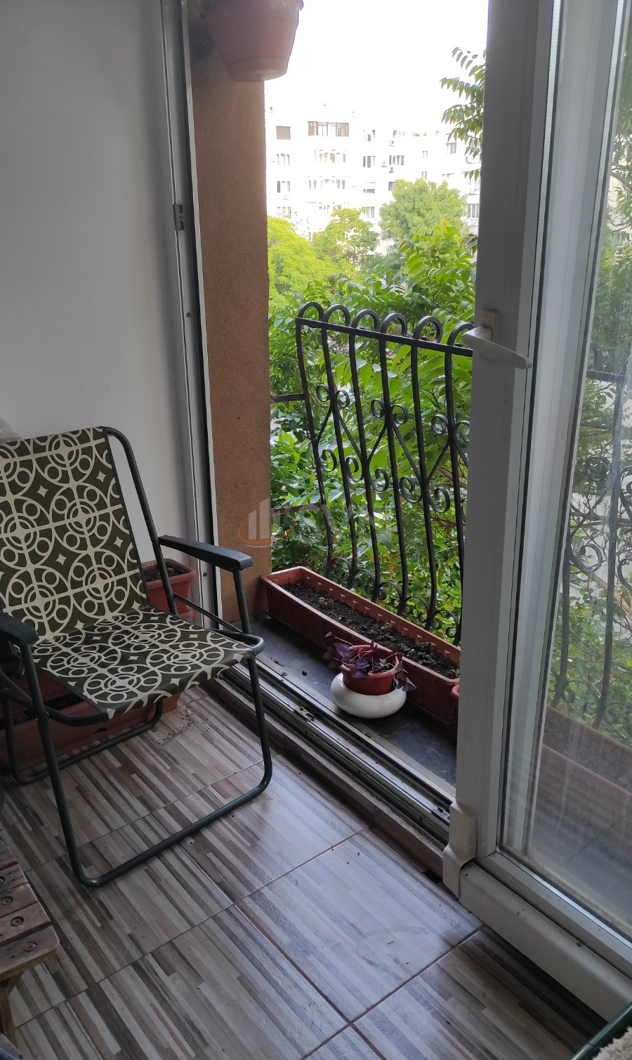 Apartament, 4 camere Bucuresti/Calea Calarasilor