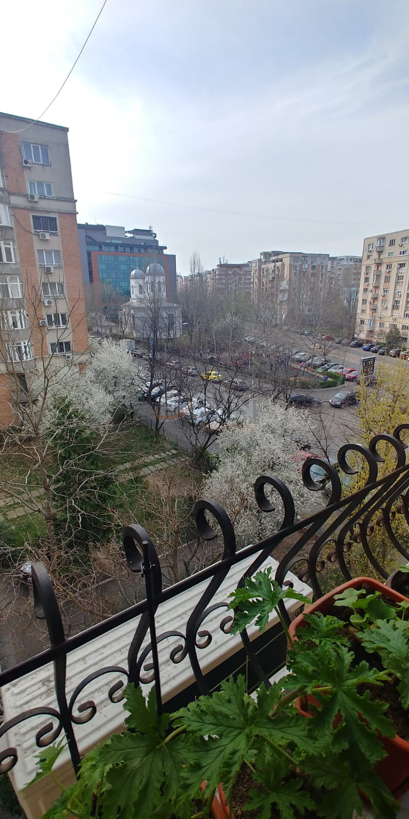 Apartament, 4 camere Bucuresti/Calea Calarasilor