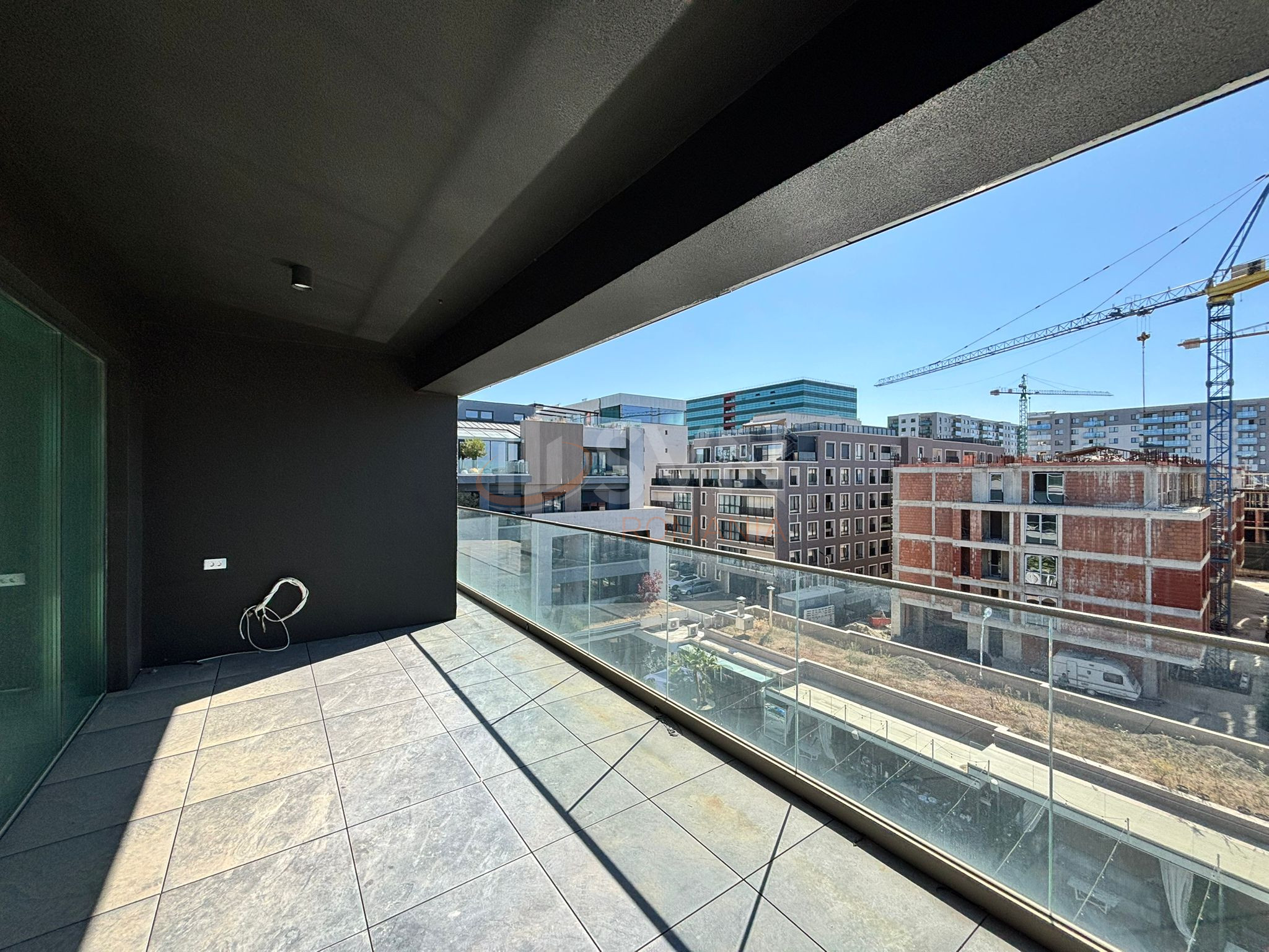 Apartament, 4 camere Bucuresti/Pipera