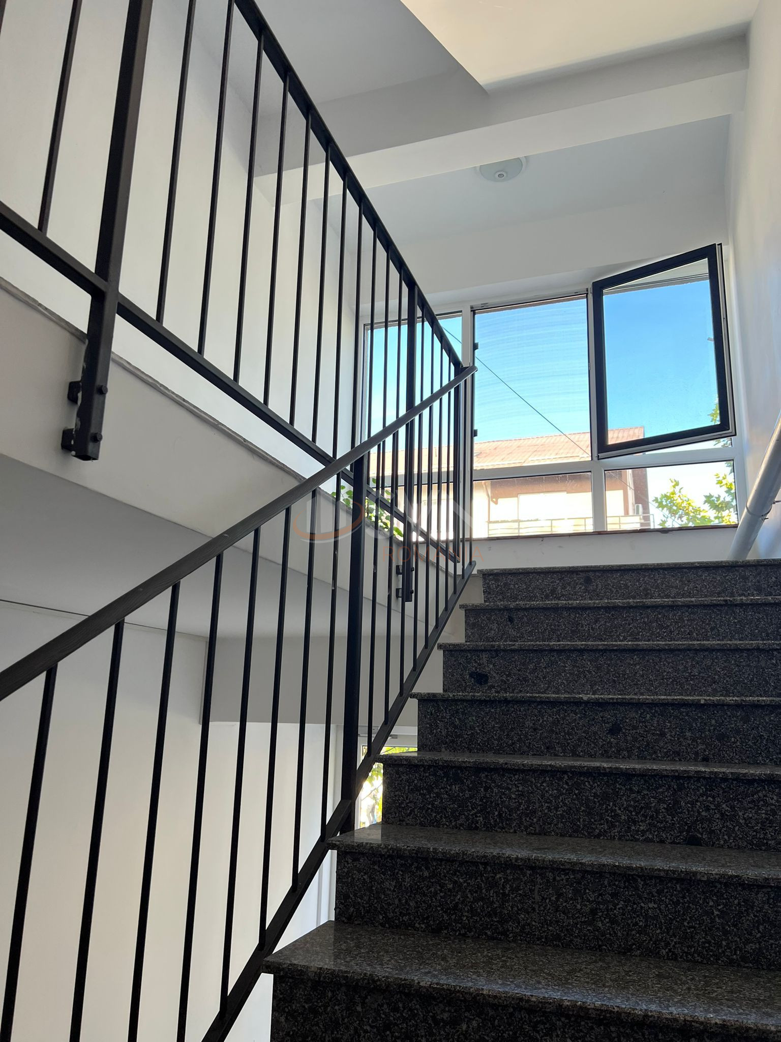 Apartament, 4 camere Bucuresti/Fundeni