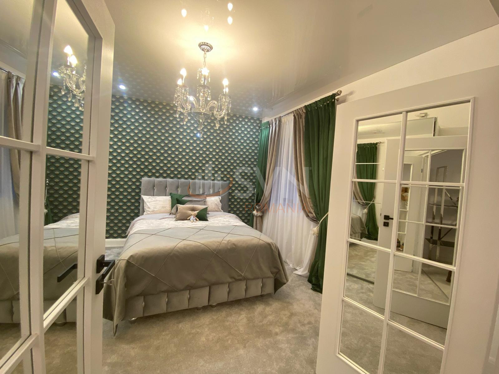 Apartament, 4 camere Bucuresti/Universitate (s3)