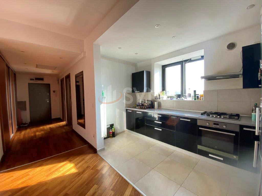 Apartament, 4 camere Bucuresti/Foisorul De Foc