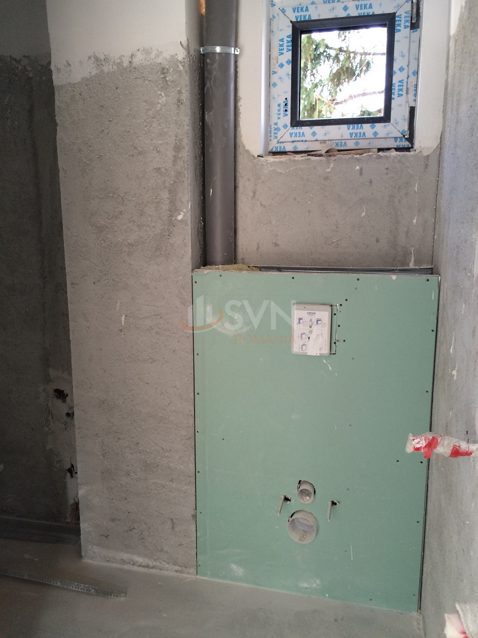 Apartament, 4 camere Bucuresti/1 Mai